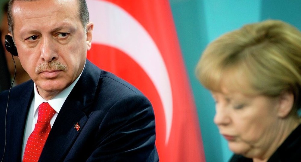 Посланието на Меркел срещу Ердоган