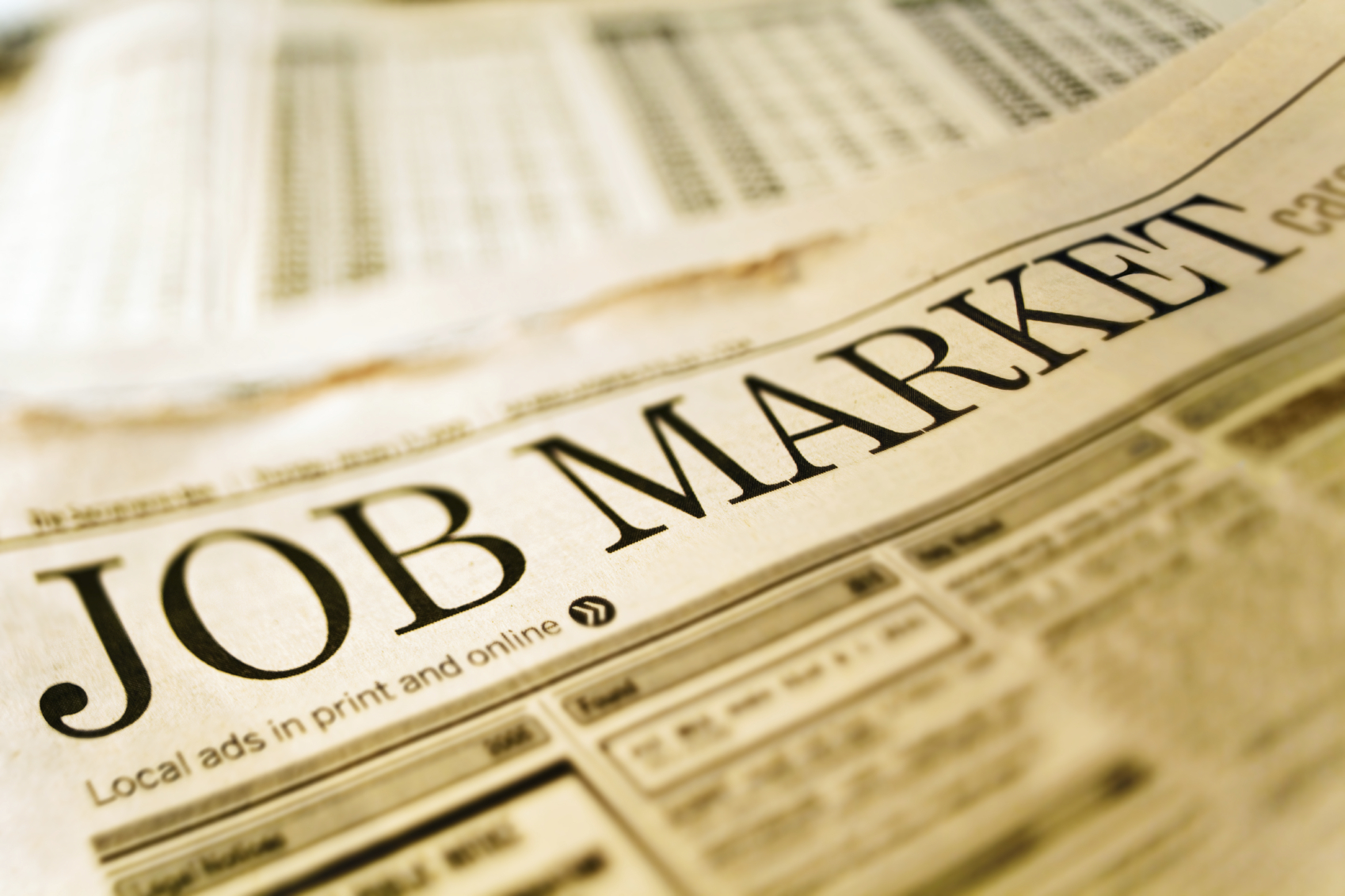 Прегря ли пазарът на труда и как да расте икономиката при пълна заетост
