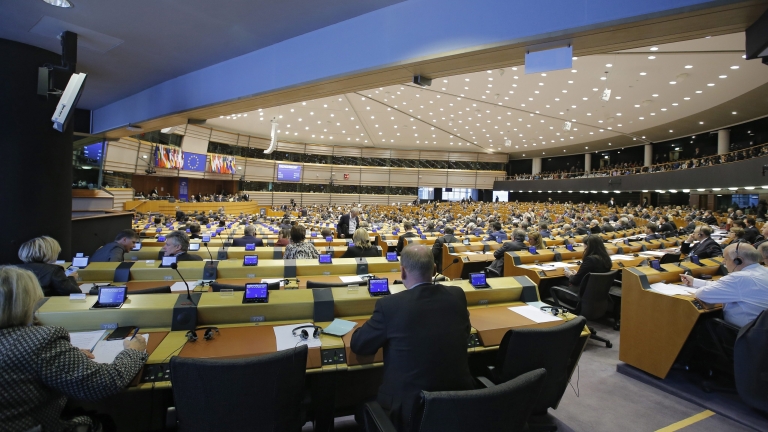 Новият “либерален консенсус” в Европейския парламент