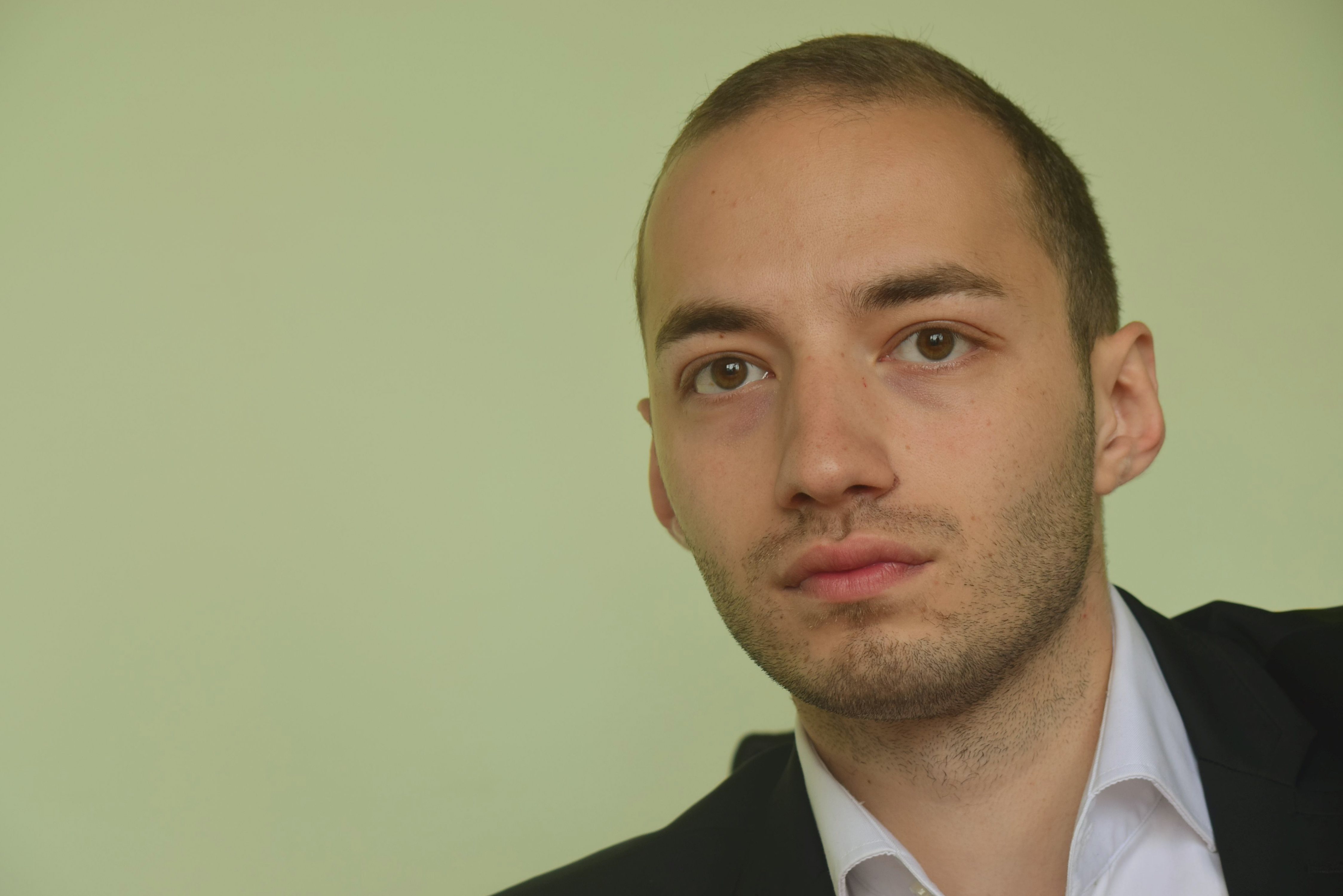 Димитър Ганев: Българите не сме хора на крайностите
