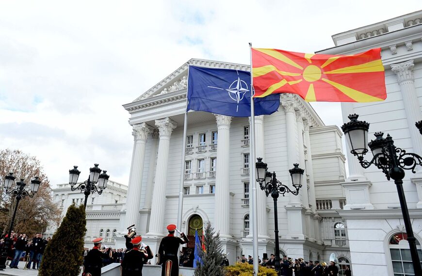 Македония затъва в безвремие