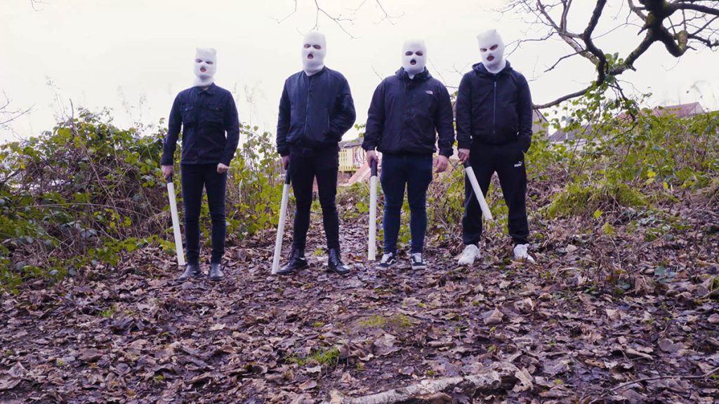 Защо се лъжете, че младите мъже са „крайнодесни“?