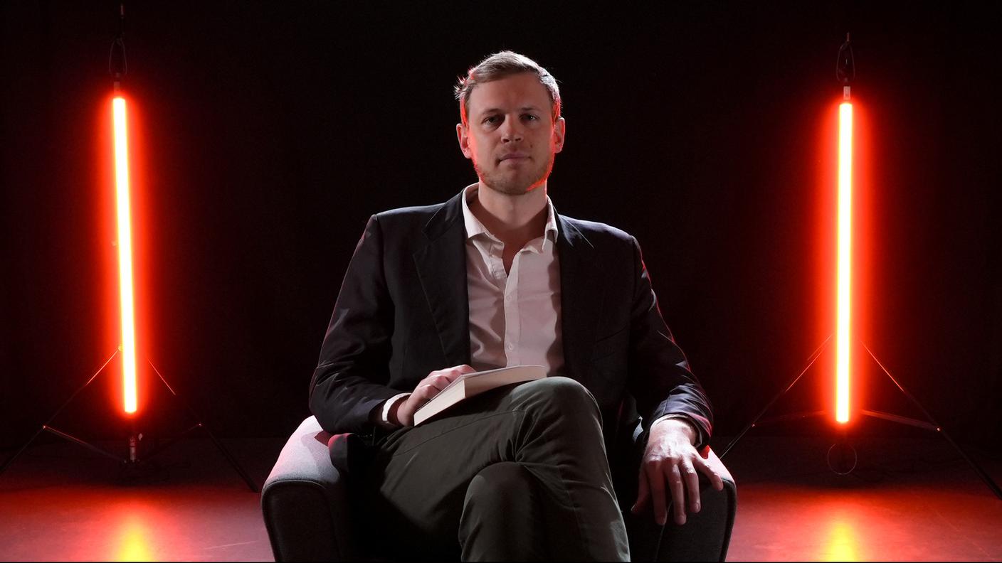 Лука Щайнман представя своята книга „Руският фронт“